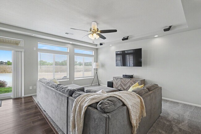 Building Photo - FABULOUS 4 BEDROOM HOME IN CUMBERLAND GREEN FOUNTAIN