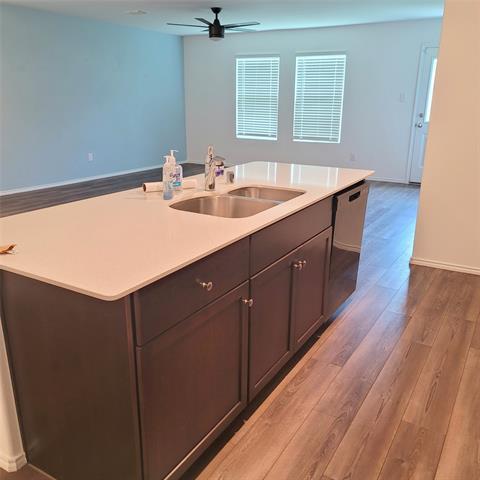 Building Photo - 1213 Wildflower St