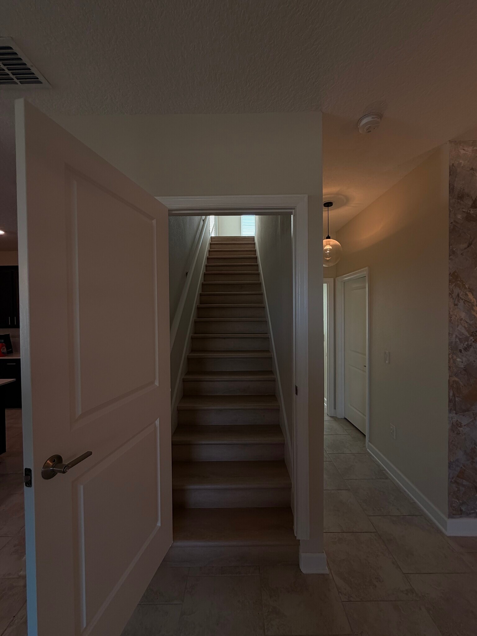 Building Photo - 4452 Seven Canyons Dr