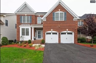 Building Photo - 11004 Fillys Ford Xing