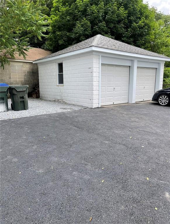 Building Photo - 56 Vinton St