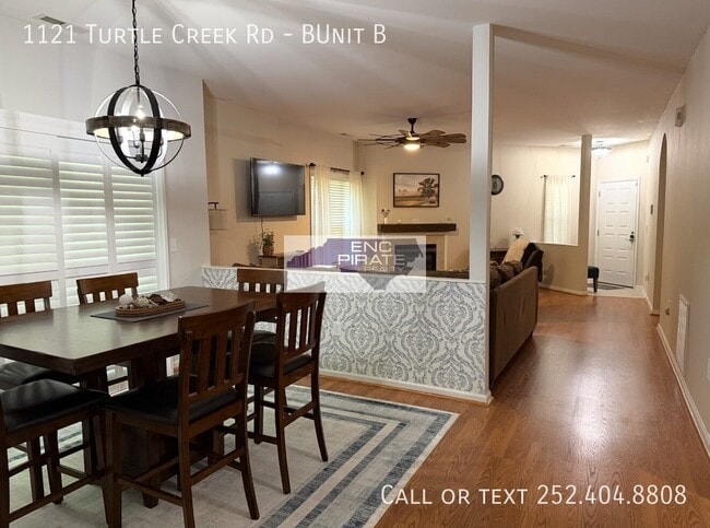 Building Photo - 1121 Turtle Creek Rd
