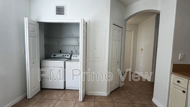 Building Photo - 8934 SW 153rd Ct