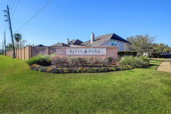 Building Photo - 3019 Park Springs Ln