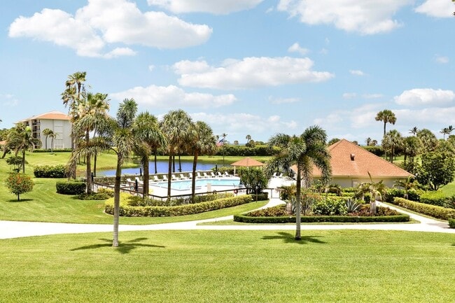 Building Photo - 401 S Seas Dr