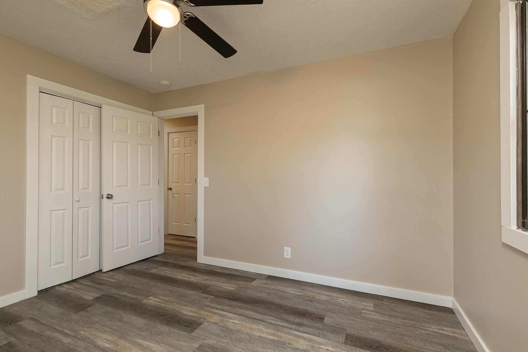 Building Photo - 137 Wallen Blf