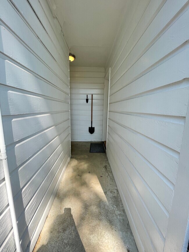 Back door entry - 1900 Courtney Dr