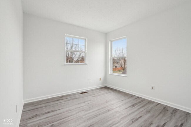 Building Photo - 5344 Arbor Creek Dr