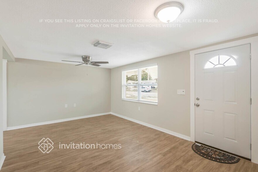 Building Photo - 5352 Baroque Dr