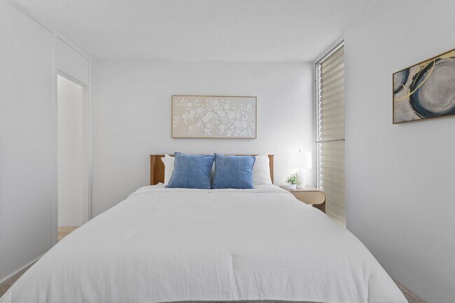 Building Photo - Cozy Island Escape | Near Waikiki & Diamond Head