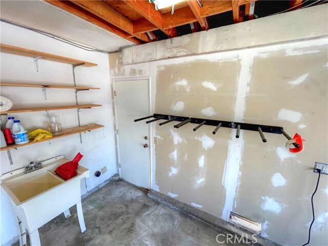 Building Photo - 25592 Leeward Dr