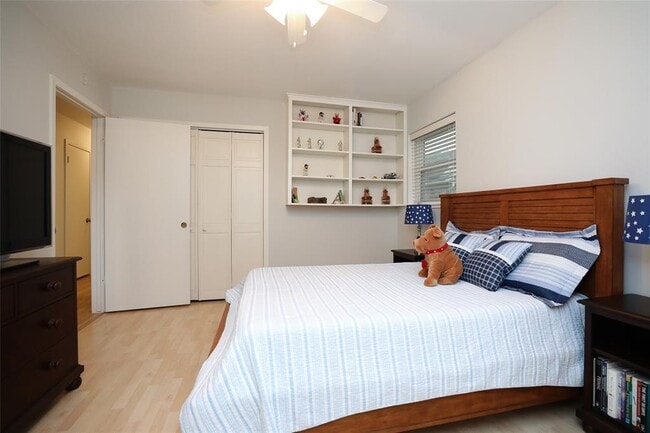Building Photo - 5822 Cheena Dr
