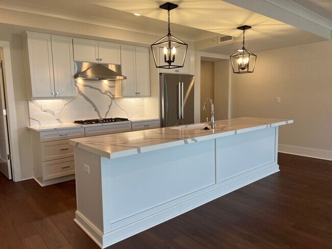 Building Photo - Luxury Coastal Living - The Charles - Deep Water Views