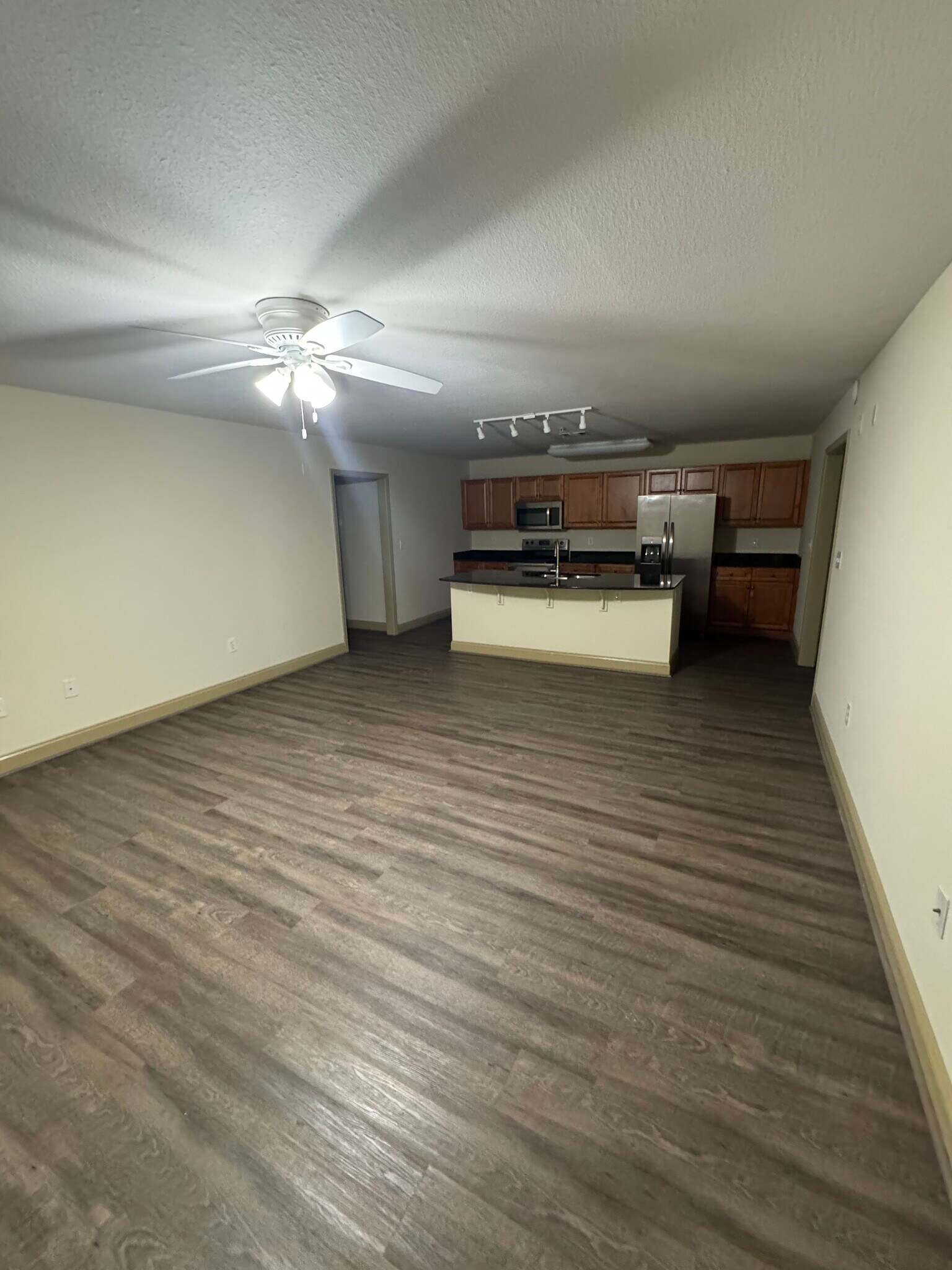 Building Photo - 1711 Muscovy Way