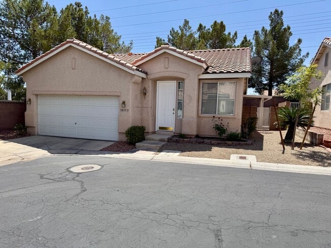 Building Photo - Cute and cozy 2 bedroom 2 bathroom condo