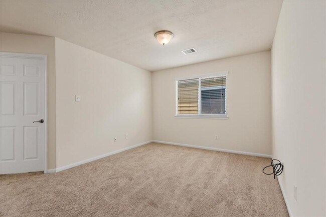 Building Photo - 2742 Windy Thicket Ln