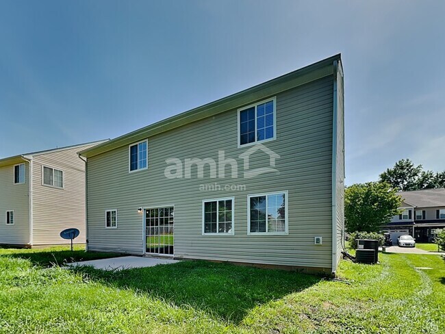 Building Photo - 836 Stockport Way