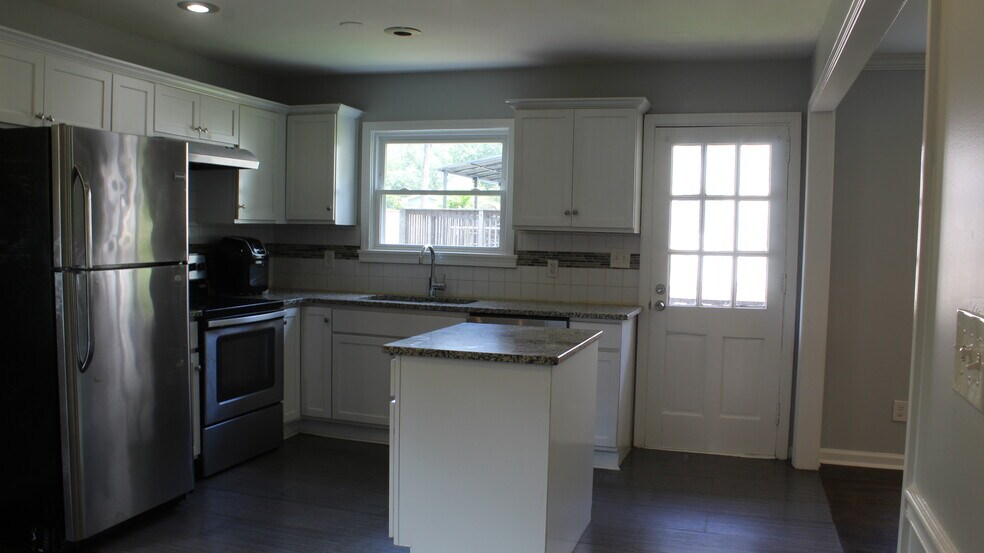 Kitchen - 2637 Semmes St