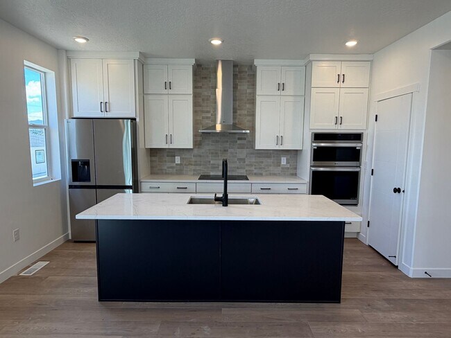 Building Photo - BRAND NEW HOME!!!