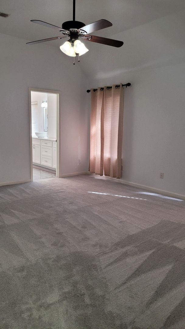 Building Photo - Beautiful home in Hernando!