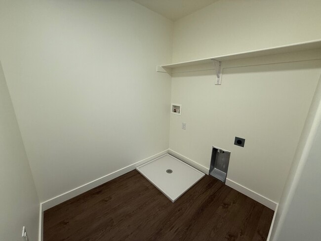 Building Photo - 3550 W Franco Ct