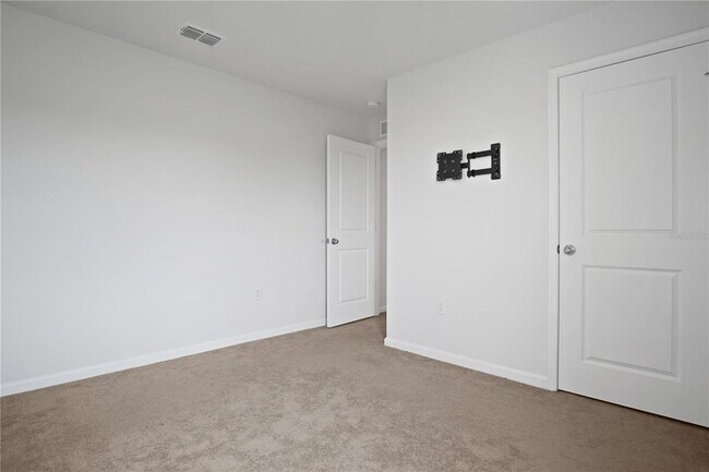 Building Photo - 137 Piave St