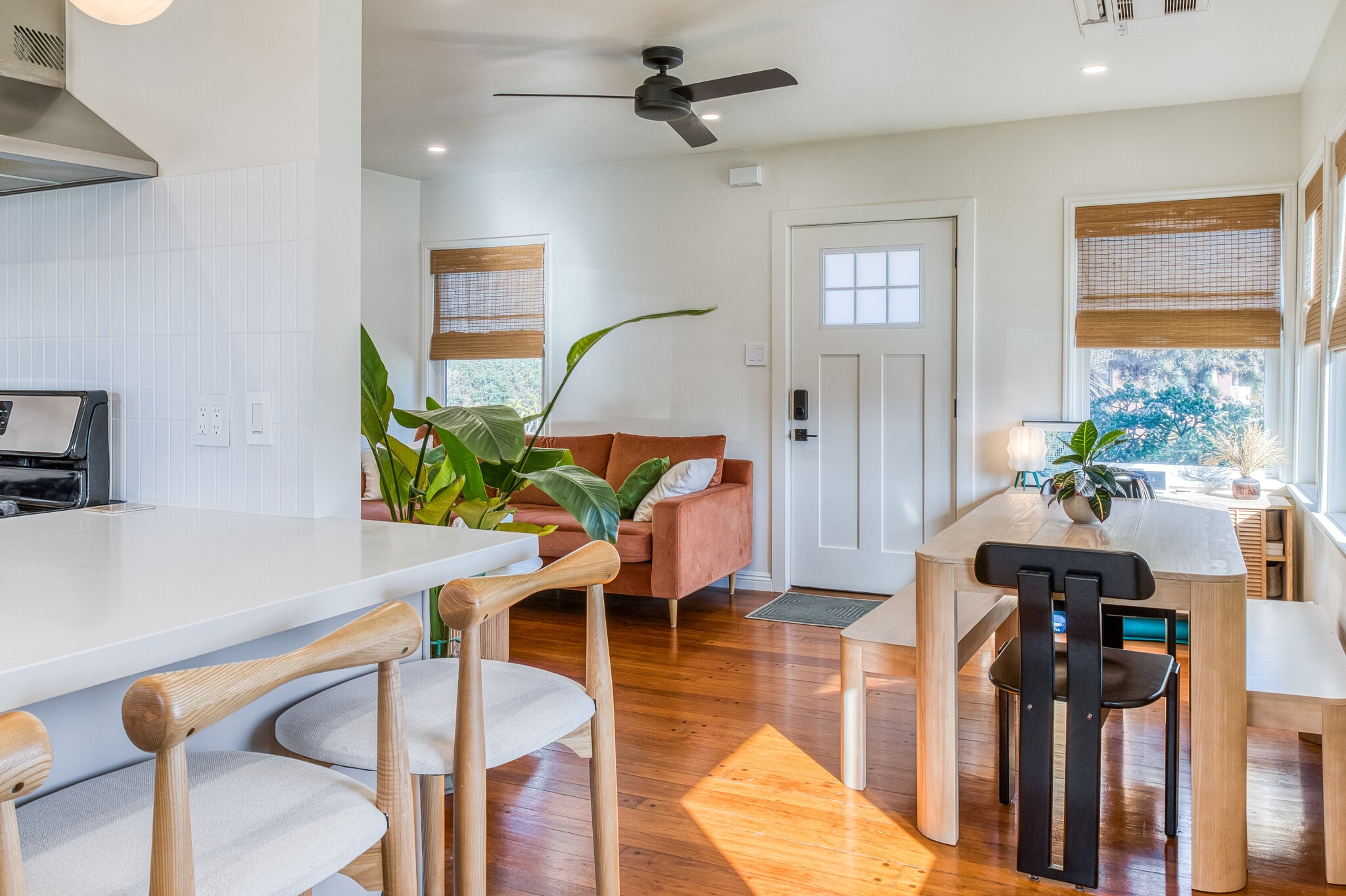 Building Photo - 2331 Belmont Ave