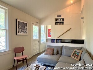 Building Photo - 401 Shook Ave