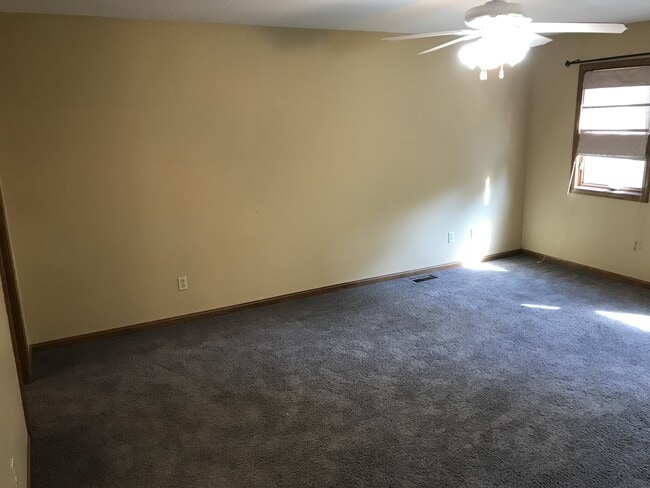 Building Photo - 5726 Fox Mill Run