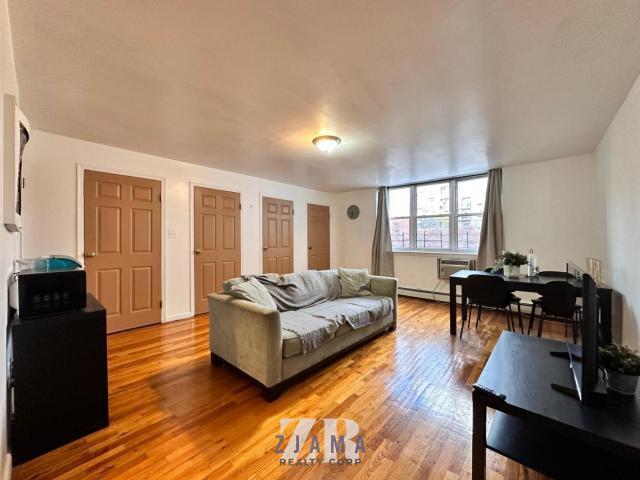 Primary Photo - 2 bedroom in BROOKLYN NY 11226