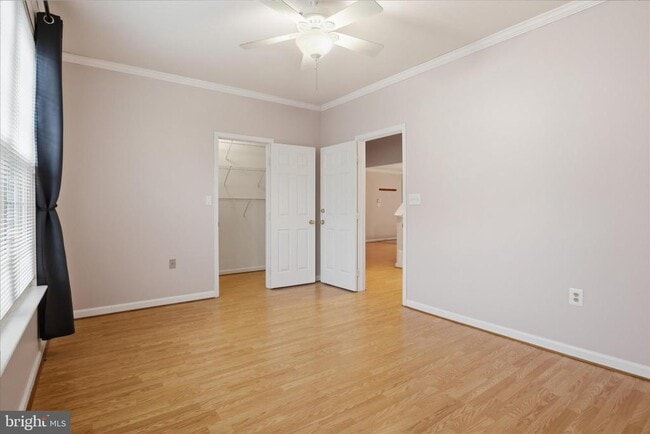 Building Photo - 12905 Alton Square