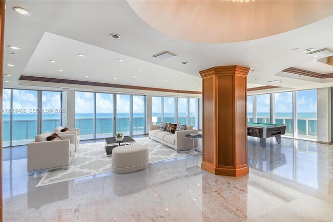 Building Photo - 9601 Collins Ave