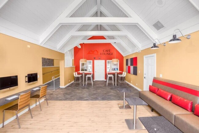 Building Photo - 4115 Landing Dr