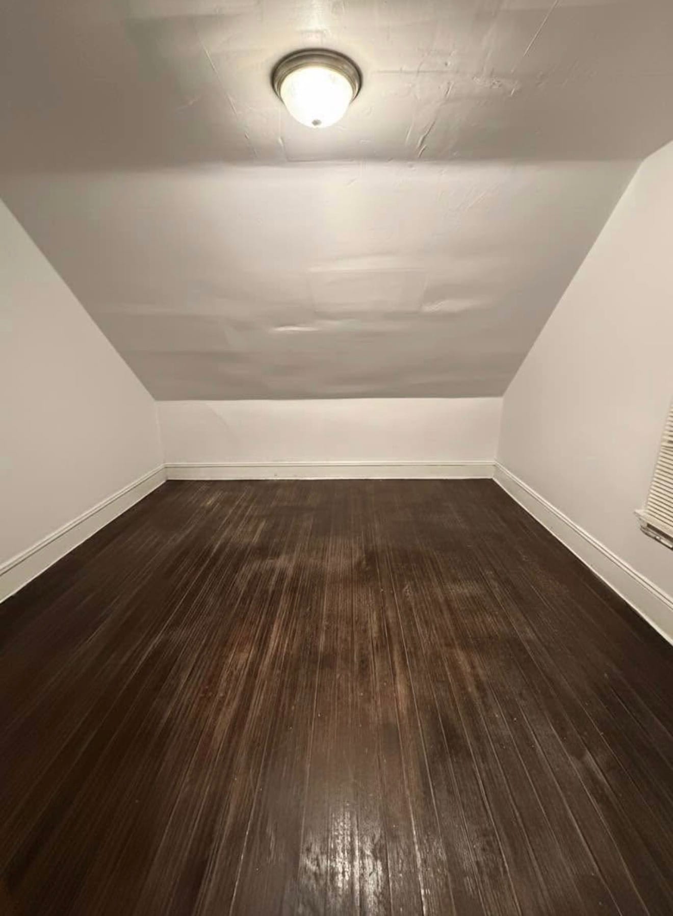 Building Photo - 61 Kimberly Ave