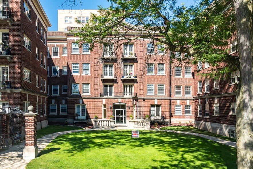 Building Photo - The Ambassador Apartments