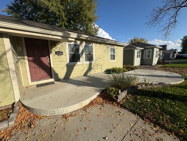 Building Photo - 5110 Clay St