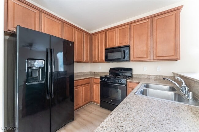 Building Photo - 8941 Glass Gallery Ct