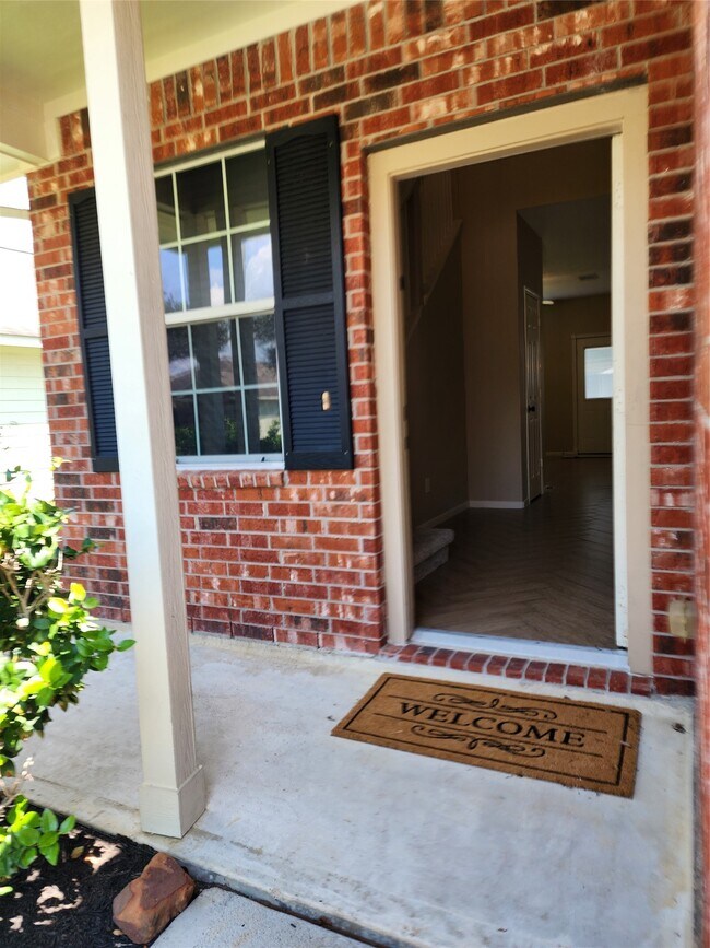 Building Photo - 8006 Indian Desert Dr