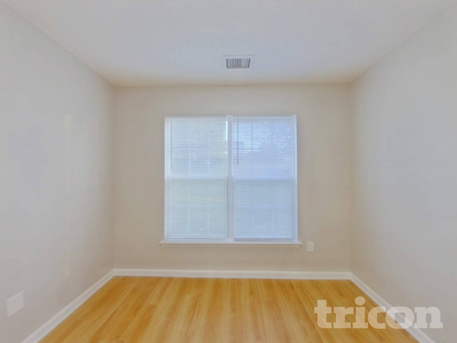 Building Photo - 3023 Willamette Valley Dr