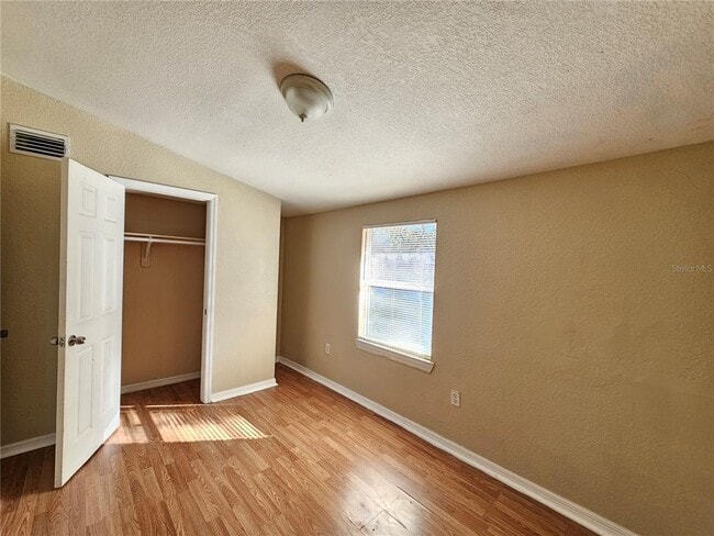 Building Photo - 2319 E Magnolia St