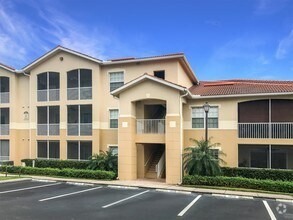 Building Photo - 9005 Colby Dr