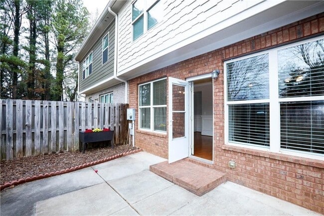 Building Photo - 3528 Pecos Ln