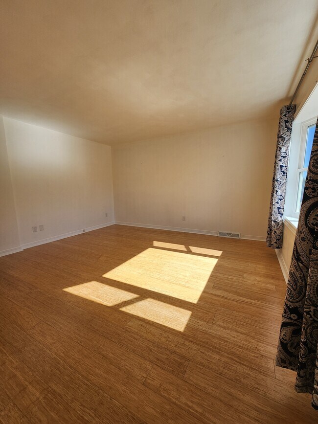 3701 Hillcrest Rd 3701 Hillcrest Rd Dubuque IA 52002 Apartment Finder