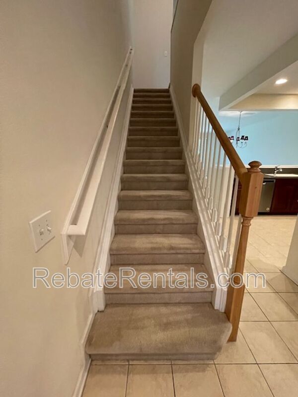 Building Photo - 13475 Stone Pond Dr