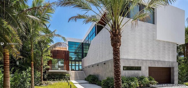 Building Photo - 7311 Belle Meade Island Dr