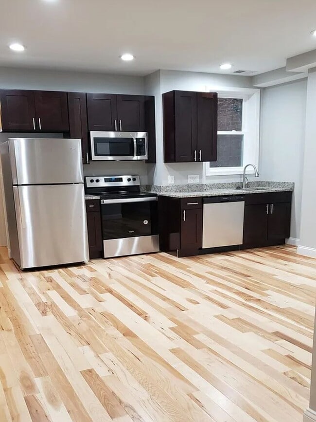 Building Photo - 3012 Guilford Ave