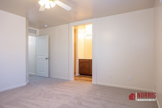 Building Photo - 2071 St Bonita Ln