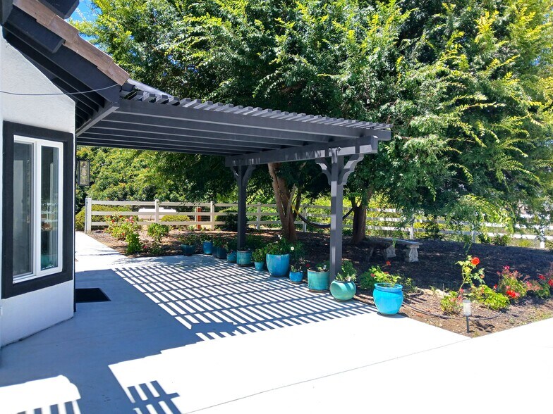 Building Photo - 43605 Los Gatos Rd