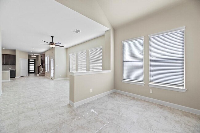 Building Photo - 15207 Spanish Ranchos Wy