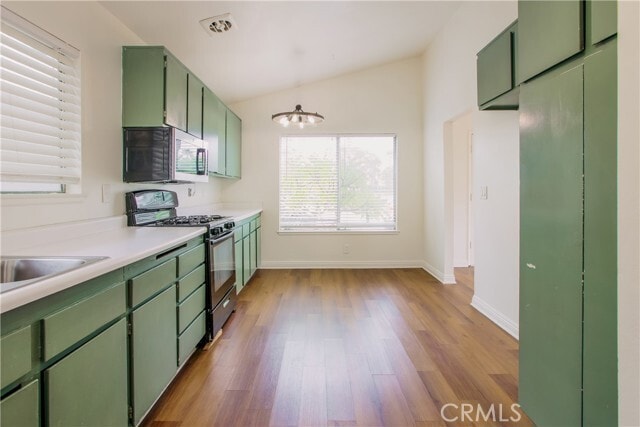 Building Photo - 8461 Lomond Dr